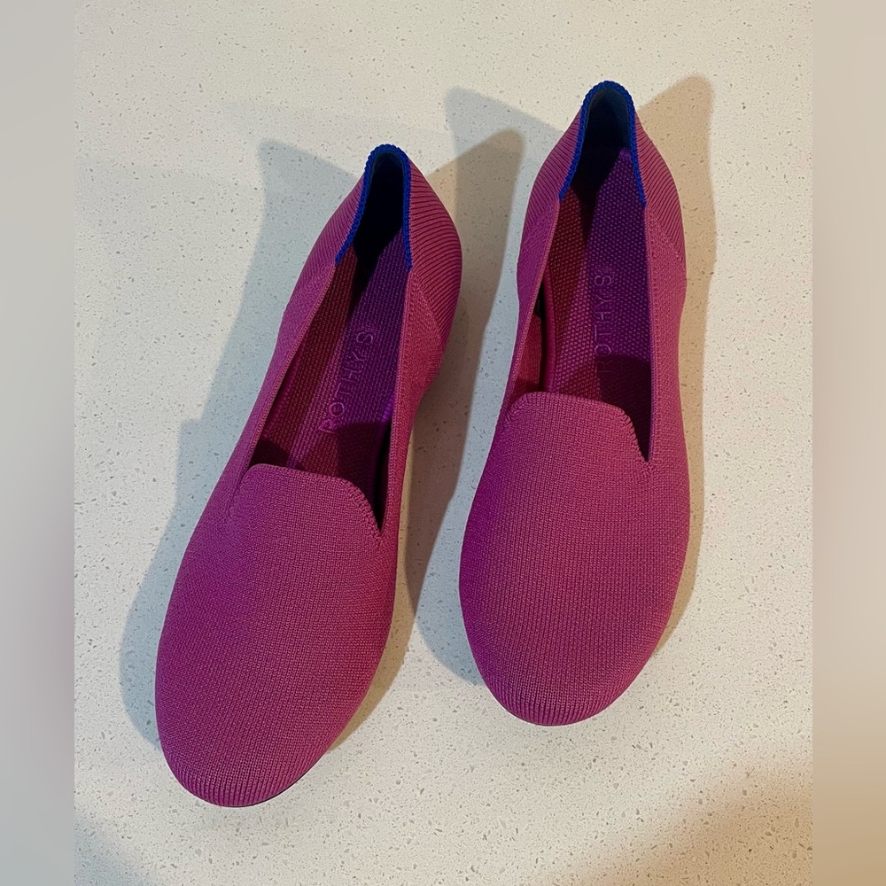 Rothy’s women lounge loafers, size 8. Excellent condition.